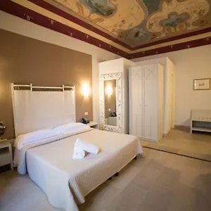 Hotel Gargallo, Syrakuzy